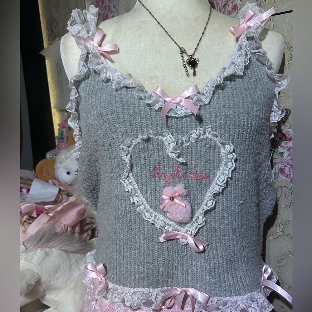 Angelcakes🎀 ooak grey & white sweater top  rabbit heart adorable